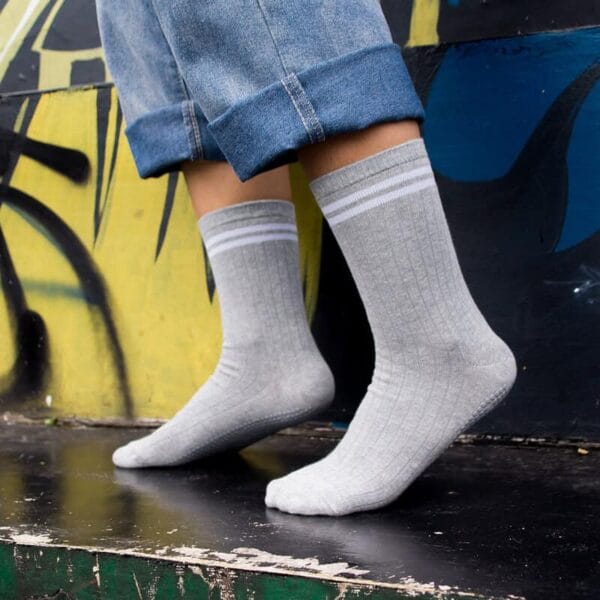 Basic Grey Grip - Image 2